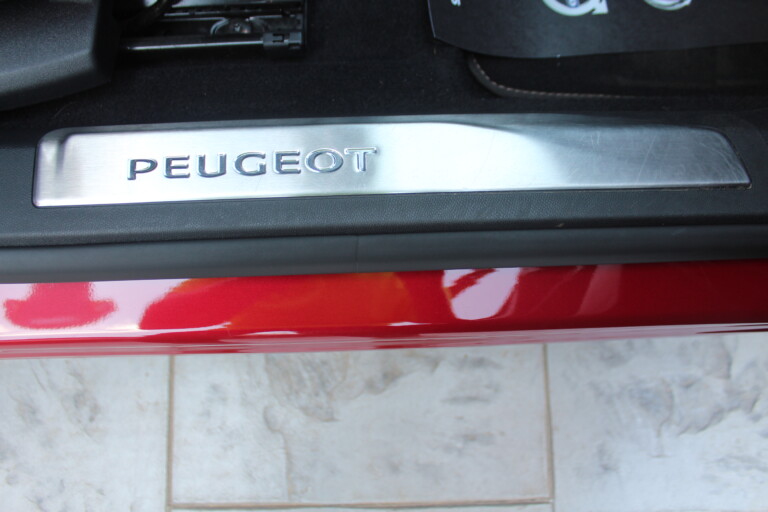 17 Stilecar It Peugeot 3008 Gk153rk