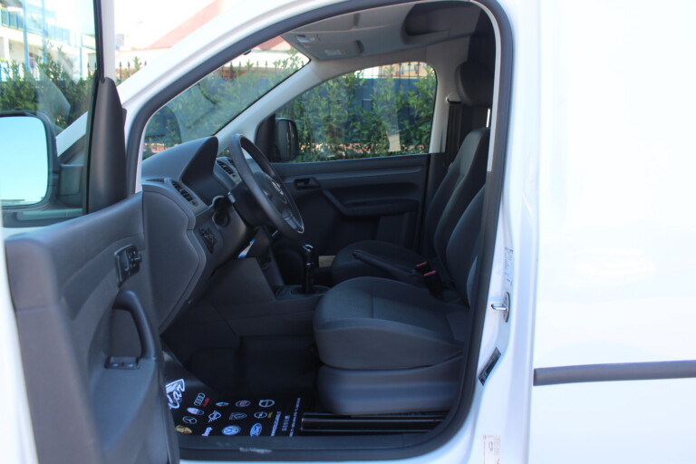 08 Stilecar It Vw Caddy Ez190zv