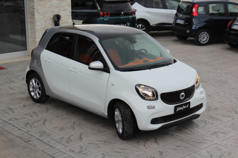 04 Stilecar It Smart Forfour Gt308kr