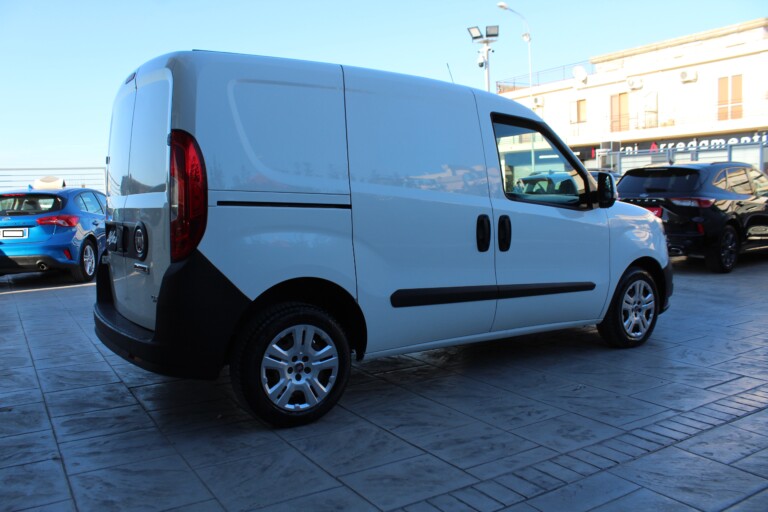 02 Stilecar It Fiat Doblo Fd901tz