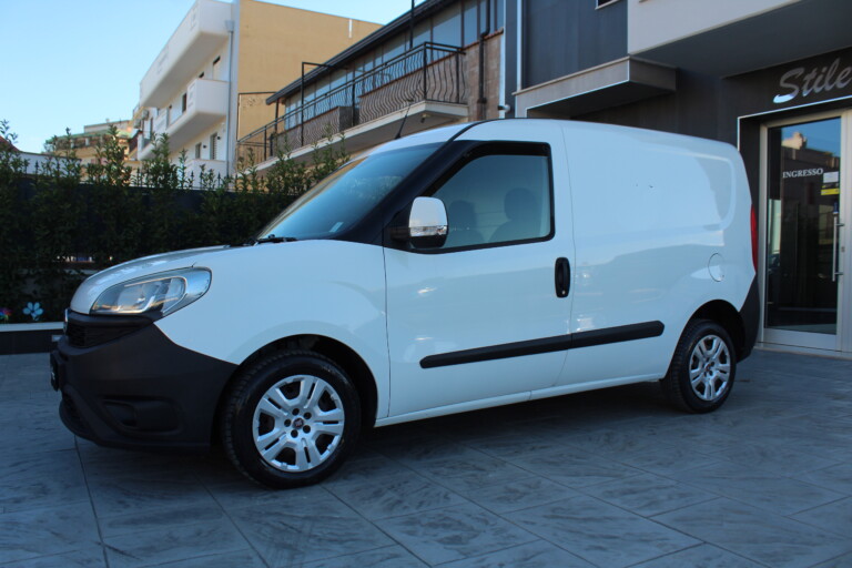 03 Stilecar It Fiat Doblo Fd901tz