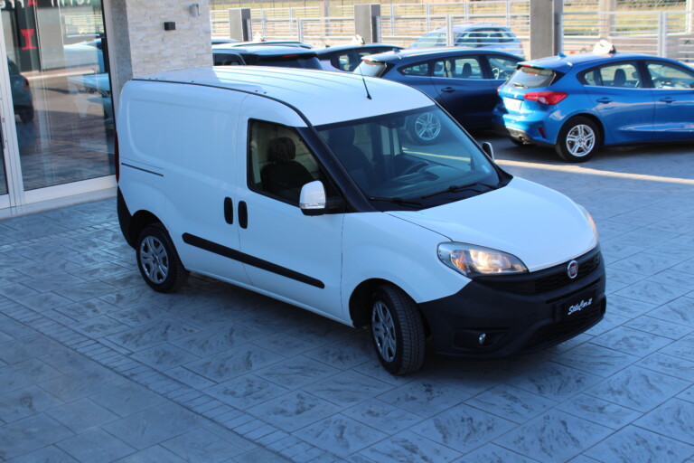 05 Stilecar It Fiat Doblo Fd901tz