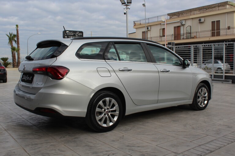 02 Stilecar It Fiat Tipo Fy235tk