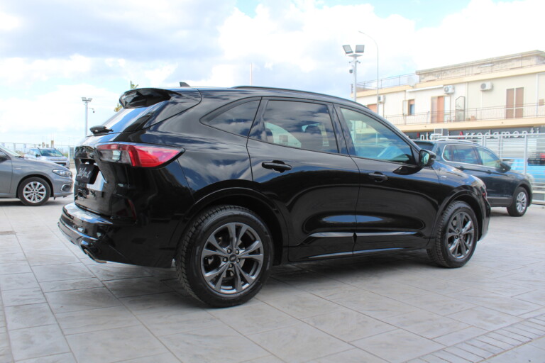 02 Stilecar It Ford Kuga Gg633zf