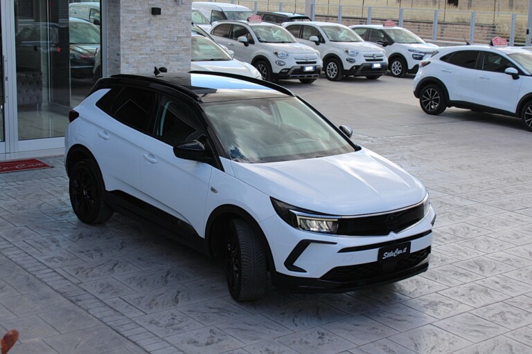 05 Stilecar It Opel Grandland Gk110fz
