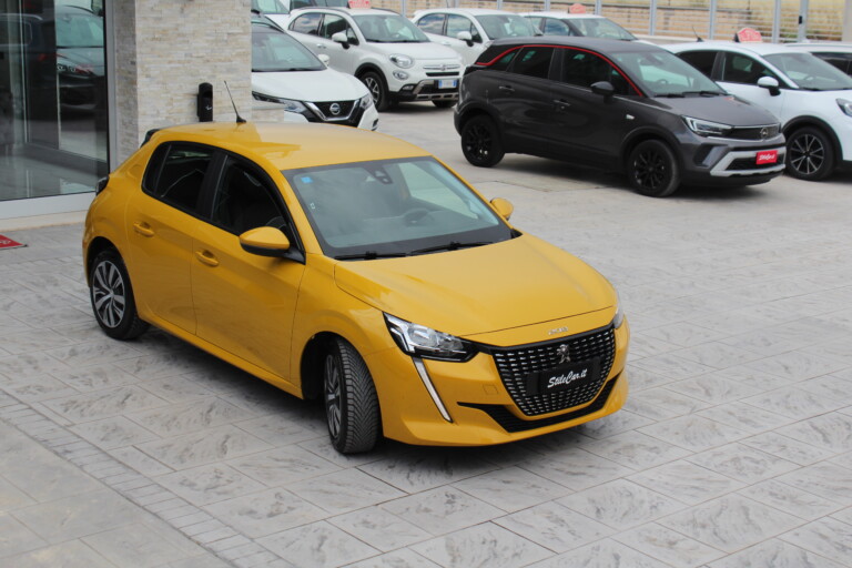 05 Stilecar It Peugeot 208 Ga172kf