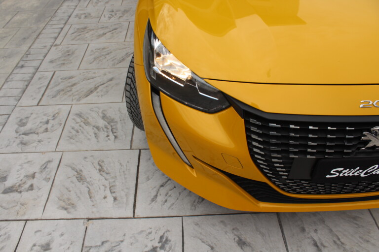 06 Stilecar It Peugeot 208 Ga172kf