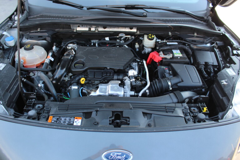09 Stilecar It Ford Kuga Gd859th