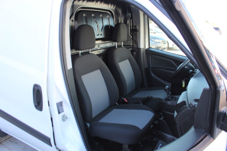 12 Stilecar It Fiat Doblo Gh351pt