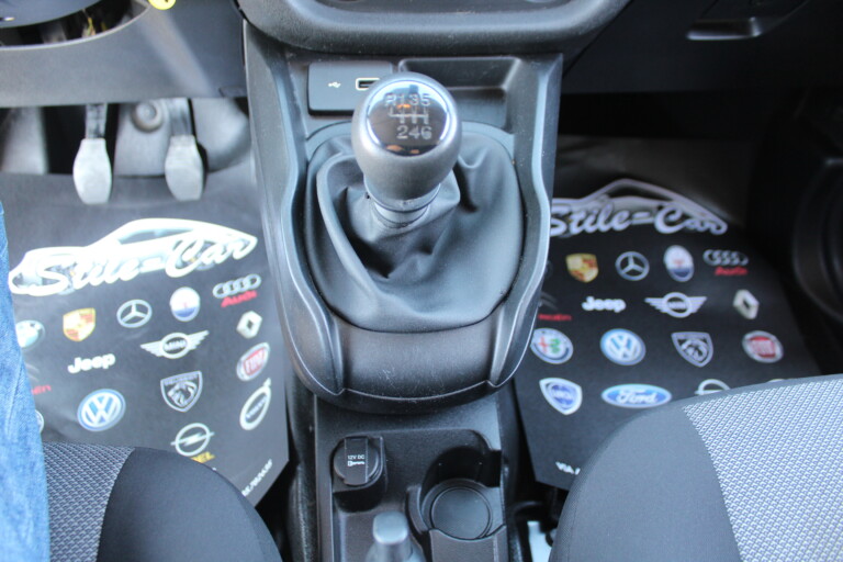 18 Stilecar It Fiat Doblo Gh351pt