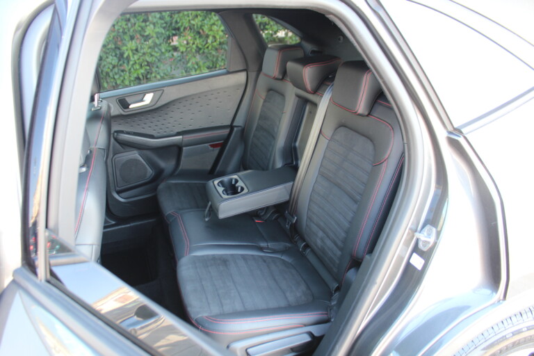 18 Stilecar It Ford Kuga Gd859th