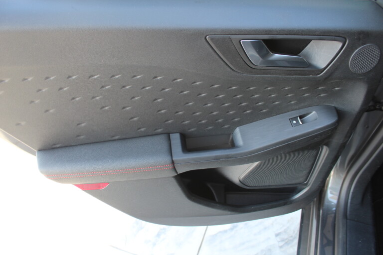 19 Stilecar It Ford Kuga Gd859th