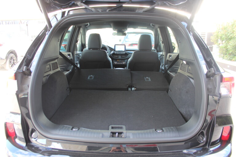 25 Stilecar It Ford Kuga Gg633zf