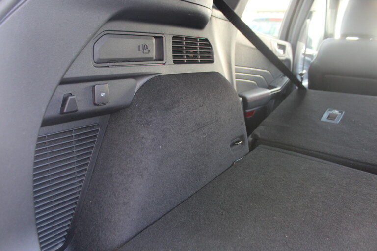 26 Stilecar It Ford Kuga Gg633zf