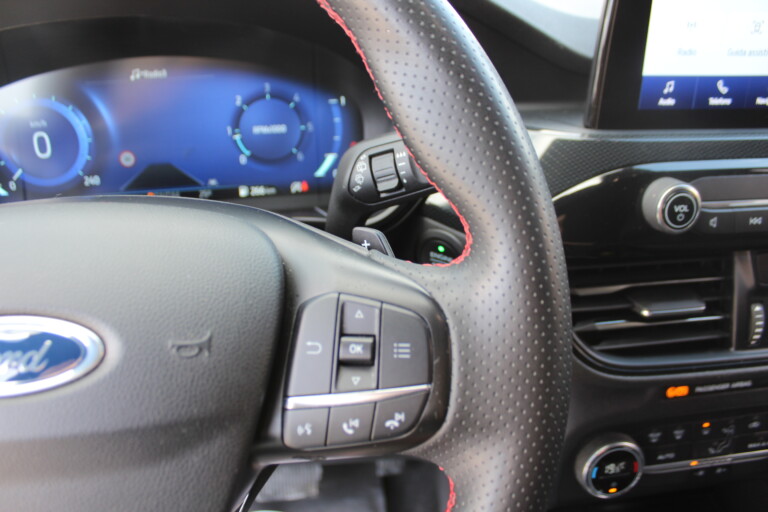 31 Stilecar It Ford Kuga Gg633zf