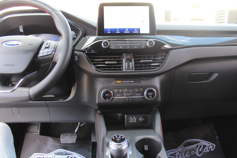 34 Stilecar It Ford Kuga Gg633zf