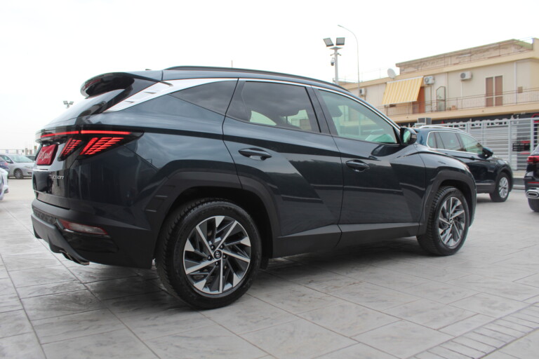 02 Stilecar It Hyundai Tucson Gj044ye