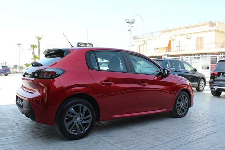 02 Stilecar It Peugeot 208 Ge733sw