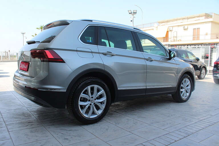 02 Stilecar It Vw Tiguan Fn415ty