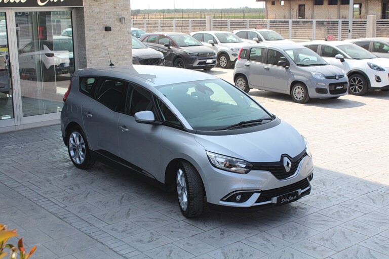 05 Stilecar It Renault Grand Scenic Ga376gp
