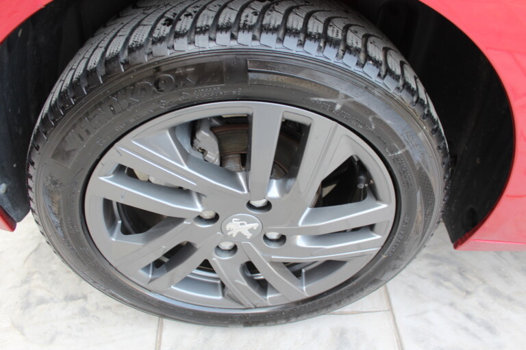 10 Stilecar Es Peugeot 208 Ge733sw