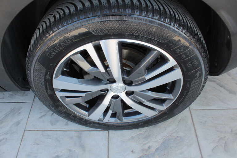 11 Stilecar It Peugeot 3008 Gk382fj