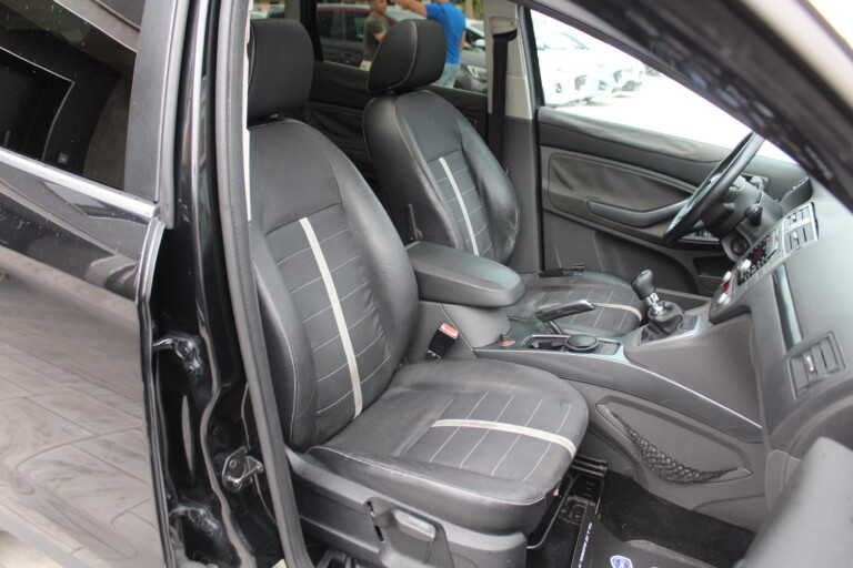 13 Stilecar It Ford Kuga Dv532jk