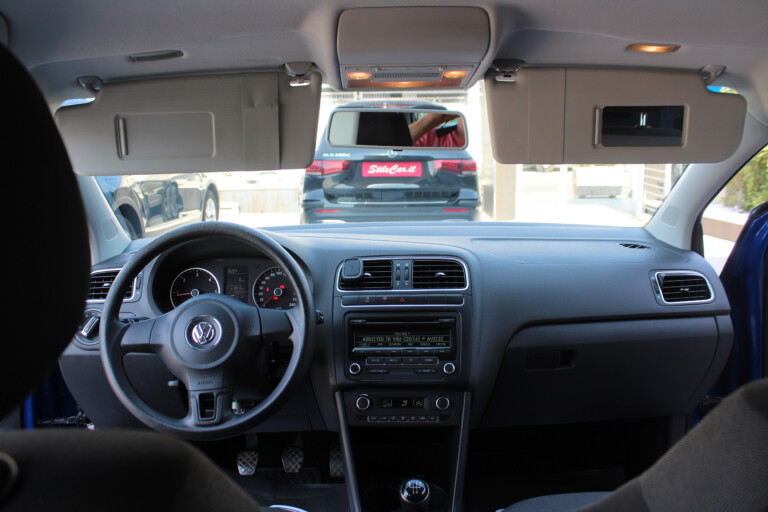 13 Stilecar It Vw Polo Em703bl