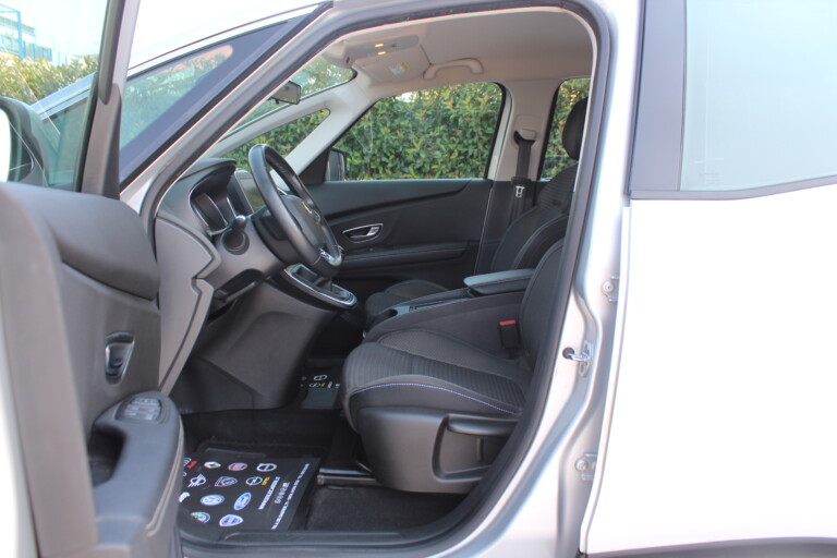 14 Stilecar It Renault Grand Scenic Ga376gp