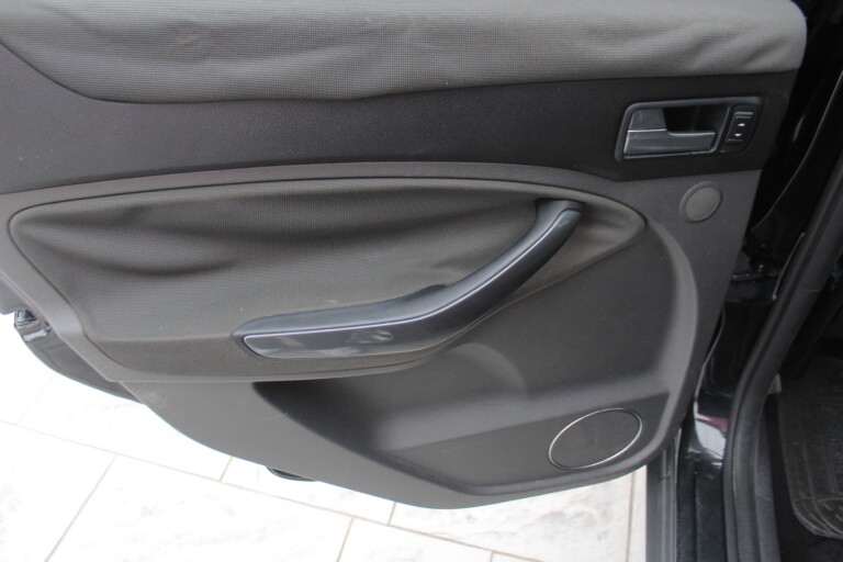 15 Stilecar It Ford Kuga Dv532jk