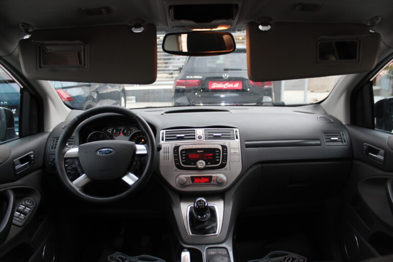 17 Stilecar It Ford Kuga Dv532jk