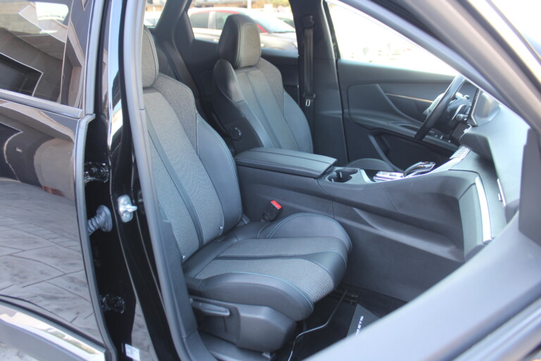 17 Stilecar It Peugeot 3008 Gk382fj