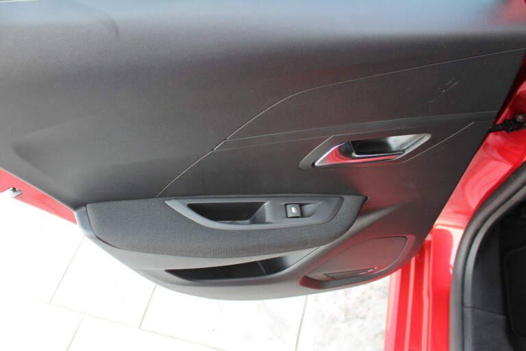 18 Stilecar Es Peugeot 208 Ge733sw