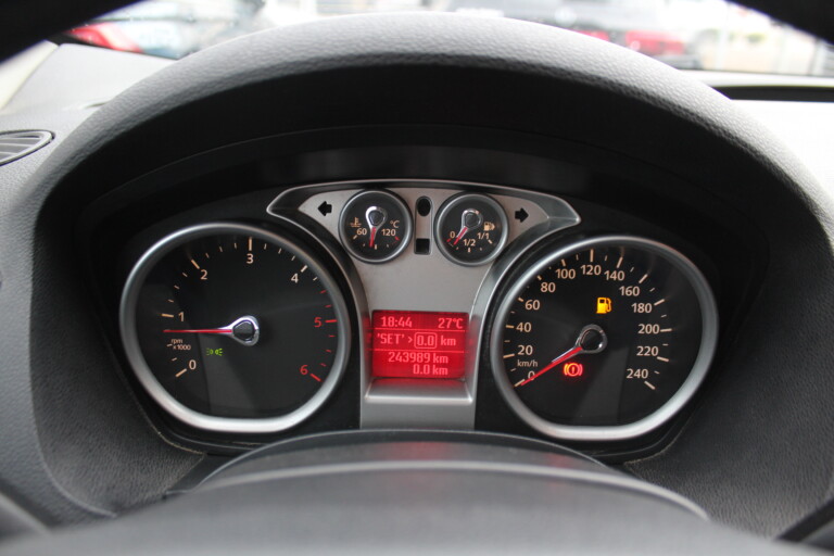 20 Stilecar It Ford Kuga Dv532jk