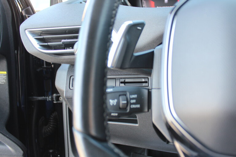 33 Stilecar It Peugeot 3008 Gk382fj