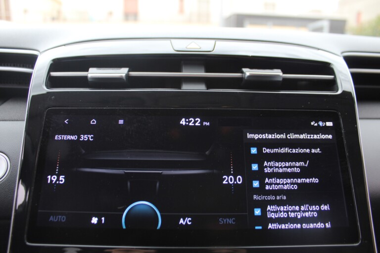 41 Stilecar It Hyundai Tucson Gj044ye