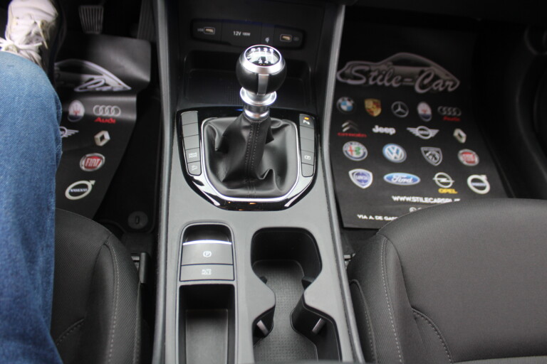 43 Stilecar It Hyundai Tucson Gj044ye