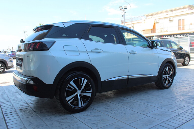 02 Stilecar It Peugeot 3008 Gk829fx