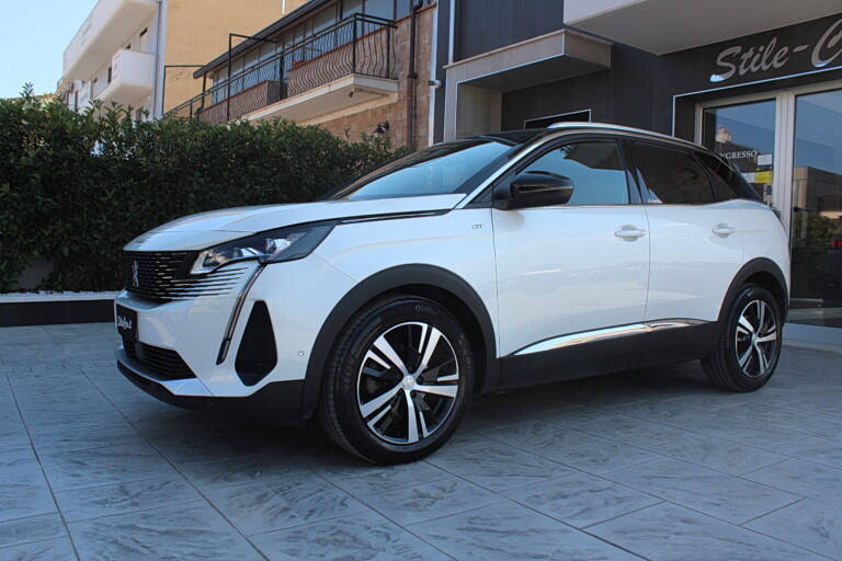 03 Stilecar It Peugeot 3008 Gk829fx