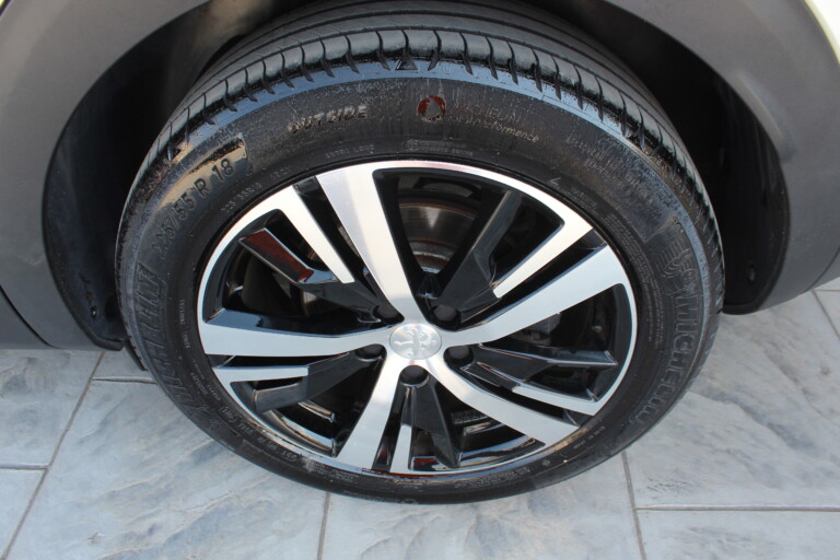 11 Stilecar It Peugeot 3008 Gk829fx