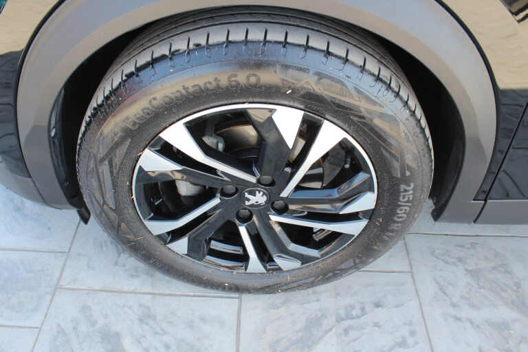 12 Stilecar It Peugeot 2008 Gc711pk