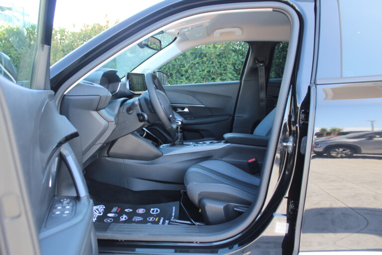 16 Stilecar It Peugeot 2008 Gc711pk