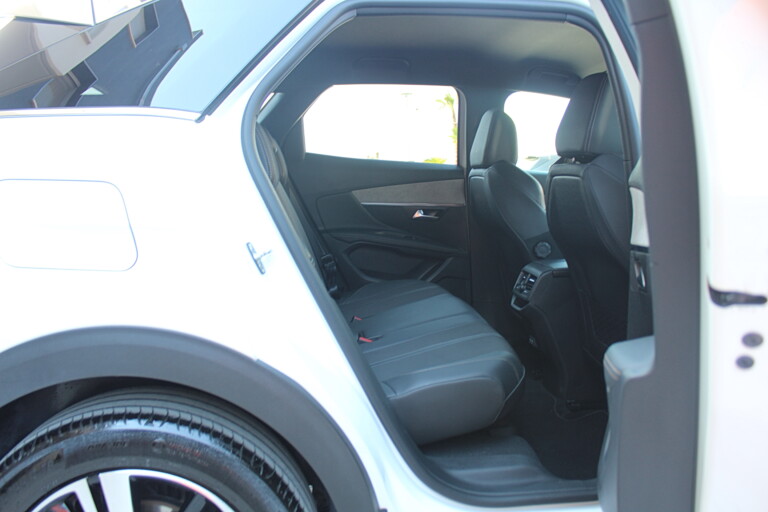 22 Stilecar It Peugeot 3008 Gk829fx