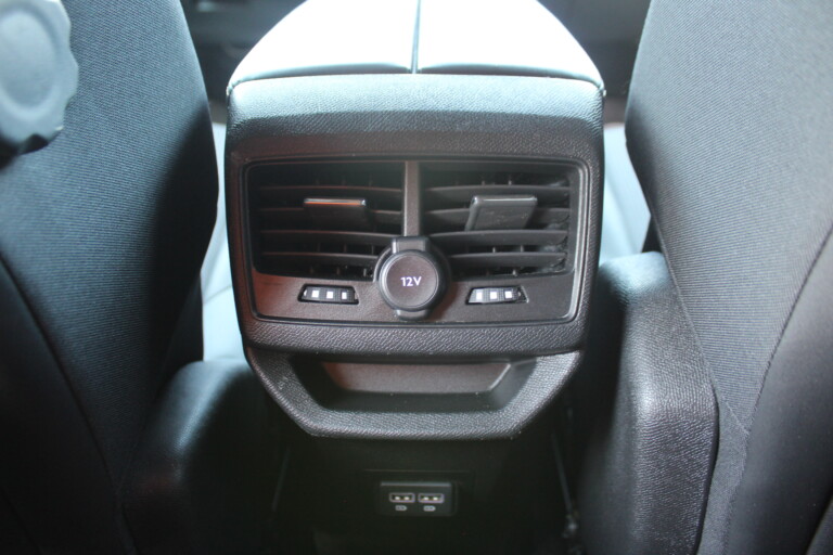 24 Stilecar It Peugeot 3008 Gk829fx