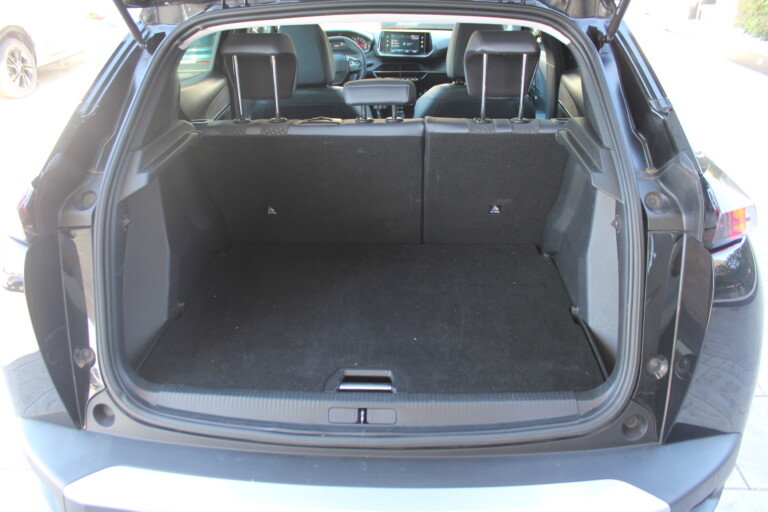 26 Stilecar It Peugeot 2008 Gc711pk
