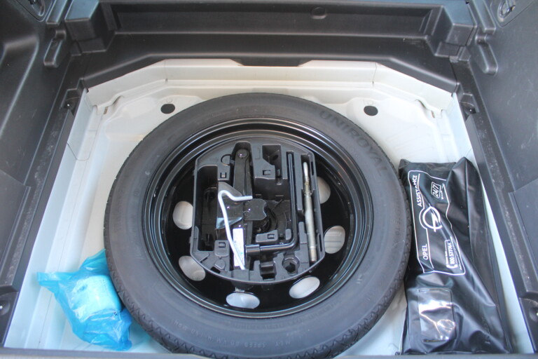 28 Stilecar It Opel Grandland Gk163fy