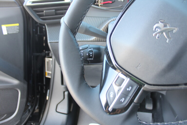 30 Stilecar It Peugeot 2008 Gc711pk
