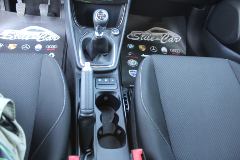 36 Stilecar It Ford Puma Ge423ca