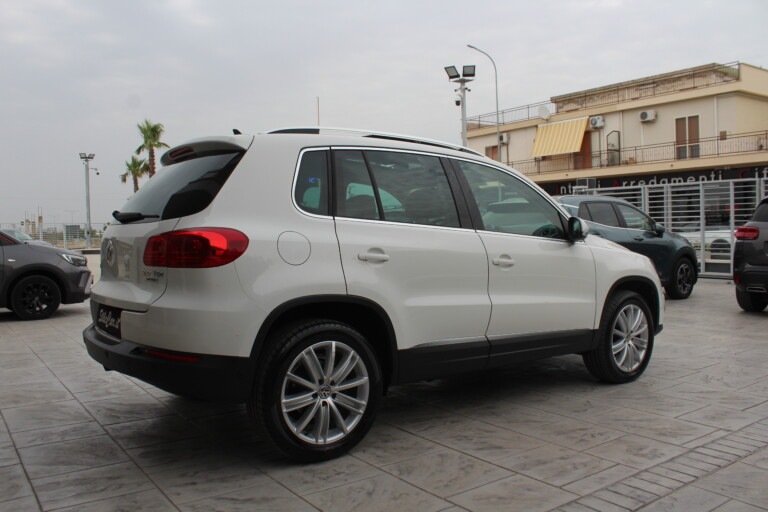 02 Stilecar It Vw Tiguan Em962md