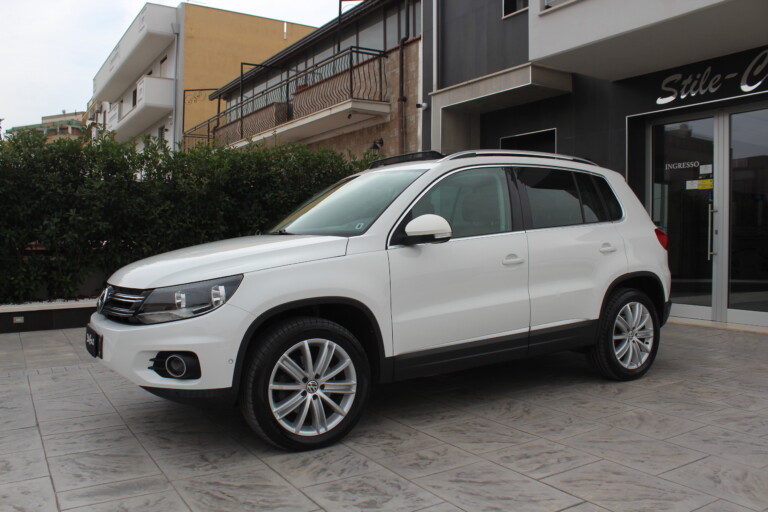 03 Stilecar It Vw Tiguan Em962md